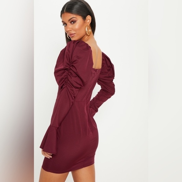 NWT PRETTY LITTLE THING Women’s Plum Square Neck Puff Sleeve Bodycon Dress Sz 2 - Picture 4 of 15